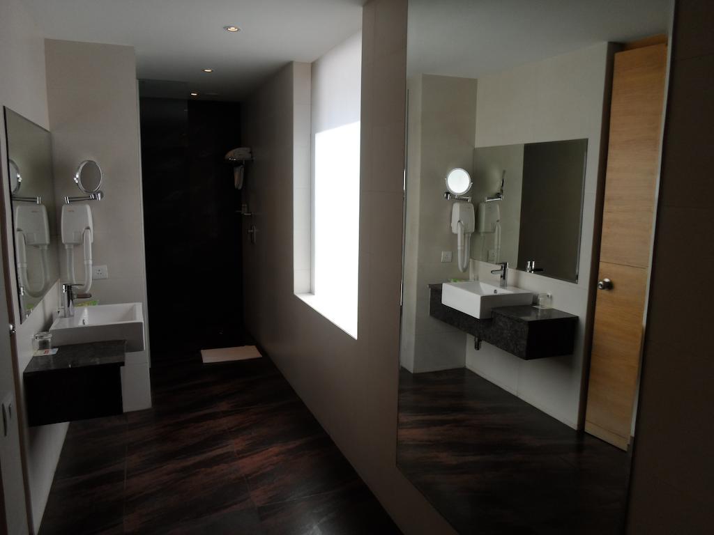 พิกาเนรวาลา อะบูติคโฮเต็ล Hotel ไฮเดอราบัด ภายนอก รูปภาพ
